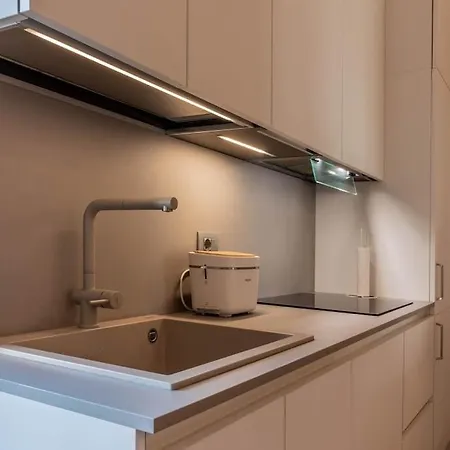 דירה Design Experience Flat - 5 Min Loreto מילאנו